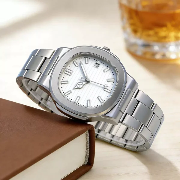sg-11134301-8262v-mlyf48tjpaf6e2.webp Random Men Classic Metal Quartz Watch