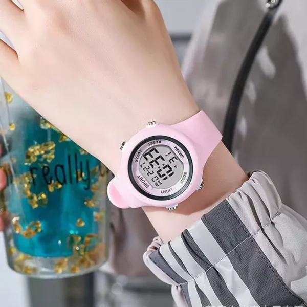 Minimalist Ladies Silicone Strap Watch